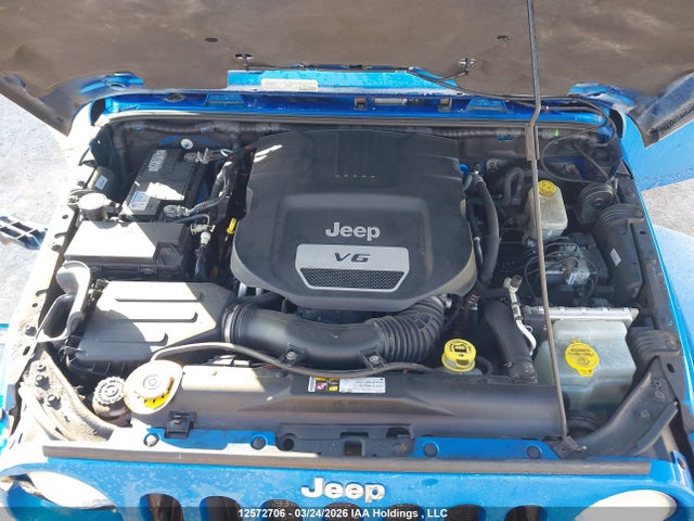 1C4GJWBG4FL517110 Jeep Wrangler Sahara