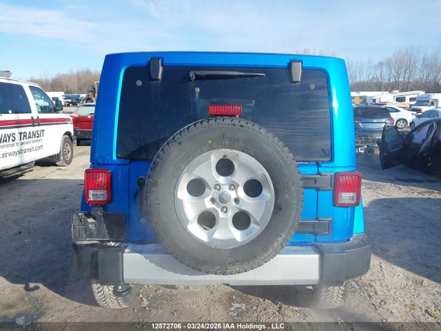 1C4GJWBG4FL517110 Jeep Wrangler Sahara