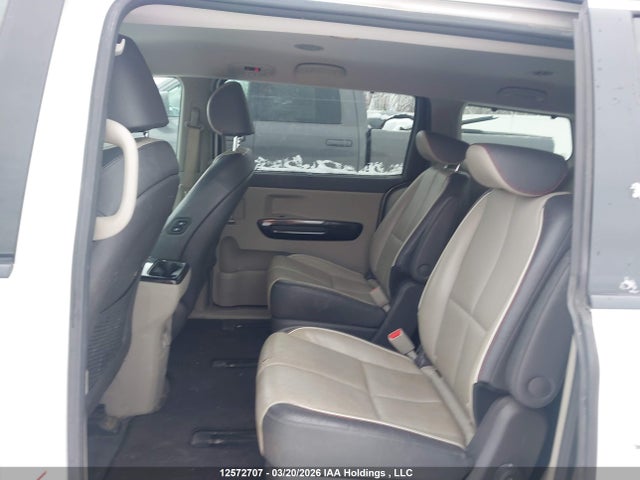 KNDMC5C14H6262493 KIA Sedona