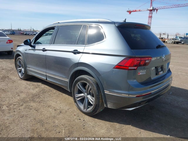 12572718 :رقم المزاد ، 3VV4B7AX3MM083296 vin ، 2021 Volkswagen Tiguan Highline مزاد بيع