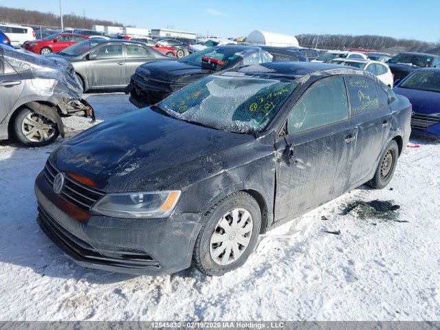 12545830 :رقم المزاد ، 3VW2B7AJ6HM330198 vin ، 2017 Volkswagen Jetta 1.4 Tsi Trendline+ مزاد بيع