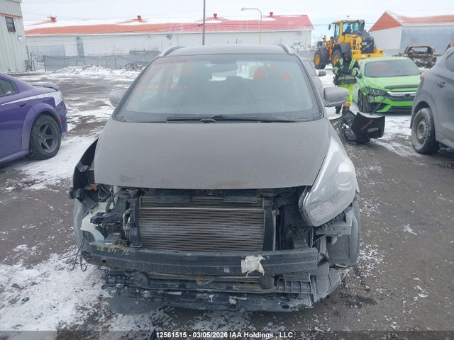 KNAHT8A33G7136770 KIA Rondo Lx/lx Value