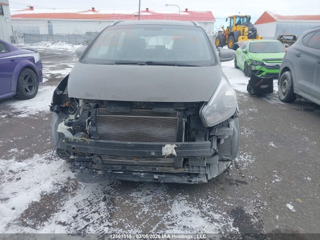 KNAHT8A33G7136770 KIA Rondo Lx/lx Value