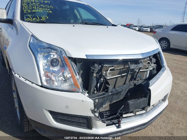 3GYFNEE39GS570295 Cadillac Srx Luxury Collection