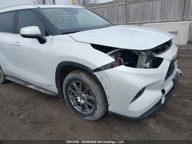 12572764 :رقم المزاد ، 5TDABRCH8PS570081 vin ، 2023 Toyota Highlander Hybrid Xle مزاد بيع