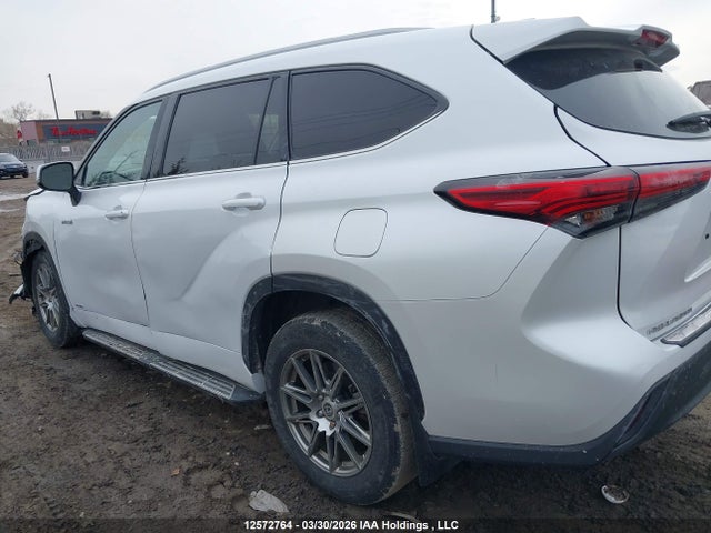 12572764 :رقم المزاد ، 5TDABRCH8PS570081 vin ، 2023 Toyota Highlander Hybrid Xle مزاد بيع
