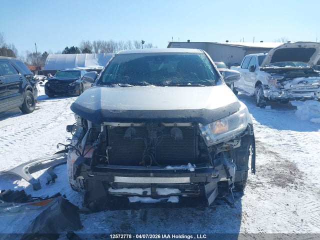 2018 Toyota Highlander მანქანა იყიდება აუქციონზე, vin: 5TDBZRFH0JS882365, აუქციონის ნომერი: 12572778