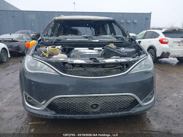 2020 Chrysler Pacifica Hybrid Limited მანქანა იყიდება აუქციონზე, vin: 2C4RC1N73LR151080, აუქციონის ნომერი: 12572783