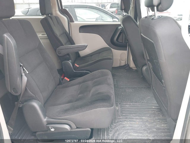 2C4RDGBG3JR219251 Dodge Grand Caravan Se