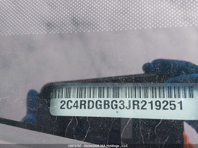 2C4RDGBG3JR219251 Dodge Grand Caravan Se