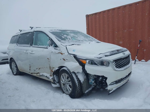 KNDMB5C10J6352703 KIA SEDONA LX