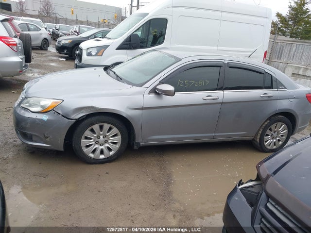 Aukcja sprzedaży 2014 Chrysler 200 Lx, vin: 1C3CCBAB4EN229313, numer aukcji: 12572817