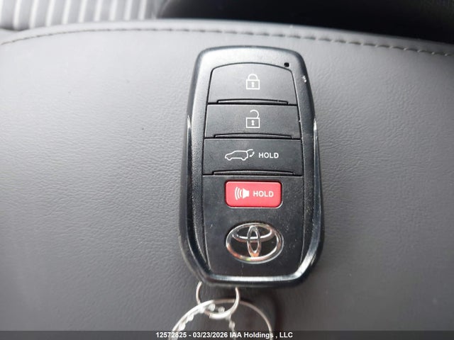 7MUFBABG4TV095173 Toyota Corolla Cross Hybrid Xse Awd