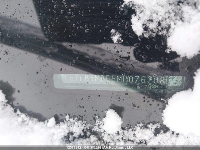 5YFB4MBE5MP076208 Toyota COROLLA SE