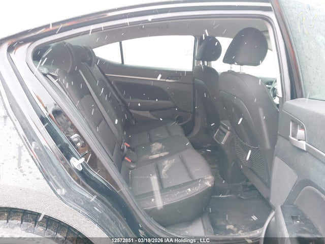 KMHD84LF2HU189221 Hyundai Elantra Se/value/limited