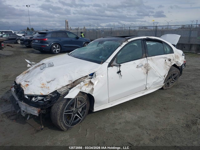 W1KAF4HB7PR134726 Mercedes-Benz C 300 4matic