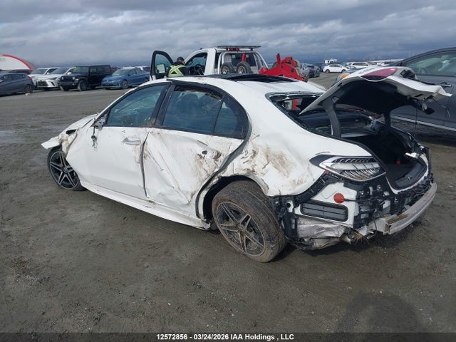 W1KAF4HB7PR134726 Mercedes-Benz C 300 4matic
