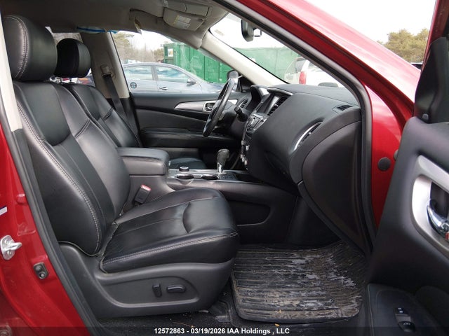 Продажа на аукционе авто 2017 Nissan Pathfinder S/sv/sl/platinum, vin: 5N1DR2MM9HC657322, номер лота: 12572863