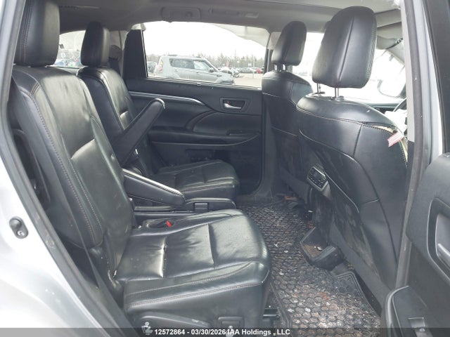 2017 Toyota Highlander Limited/ltd Platinum მანქანა იყიდება აუქციონზე, vin: 5TDDZRFH6HS424235, აუქციონის ნომერი: 12572864