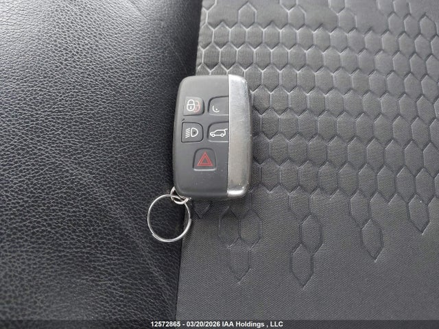 SALCP2RX7JH740080 Land Rover Discovery Sport Se