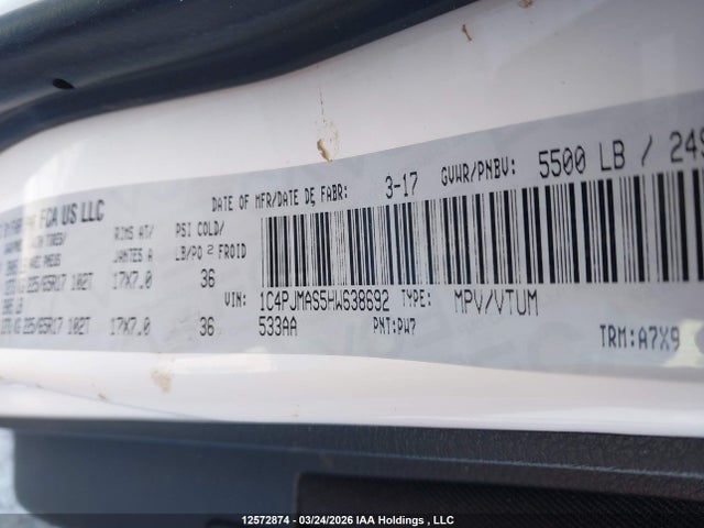 1C4PJMAS5HW638692 Jeep Cherokee Sport