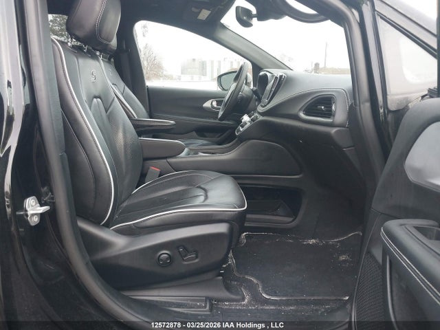 Продаж на аукціоні авто 2025 Chrysler Pacifica Limited, vin: 2C4RC1GG6SR532921, номер лоту: 12572878