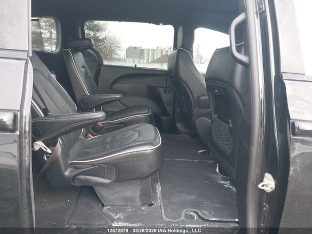 Продаж на аукціоні авто 2025 Chrysler Pacifica Limited, vin: 2C4RC1GG6SR532921, номер лоту: 12572878