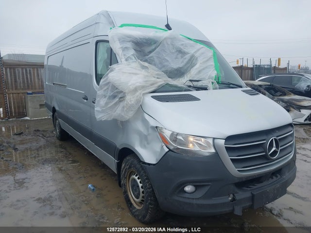 W1Y4KDHY4RP707230 Mercedes-Benz Sprinter 2500 High Roof 4-cyl Diesel