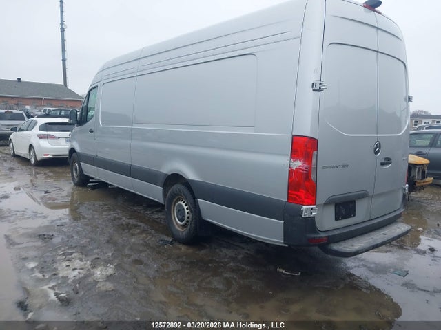 W1Y4KDHY4RP707230 Mercedes-Benz Sprinter 2500 High Roof 4-cyl Diesel