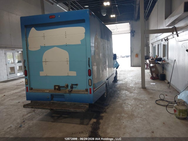 Aukcja sprzedaży 2010 Gmc Savana Cutaway Standard, vin: 1GD3G2BA0A1104991, numer aukcji: 12572899
