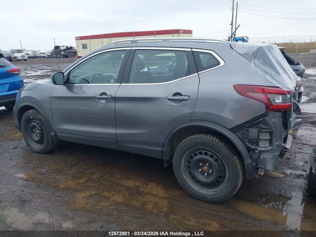 JN1BJ1BW3NW487800 Nissan Rogue Sport Sv
