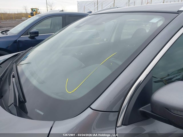 JN1BJ1BW3NW487800 Nissan Rogue Sport Sv
