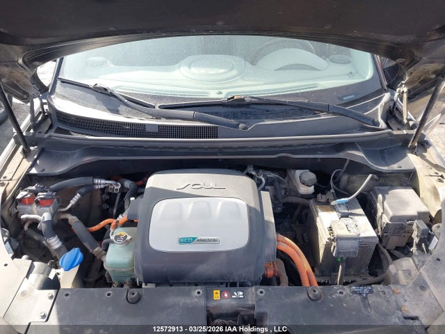 KNDJX3AE9J7026133 KIA Soul Ev Luxury