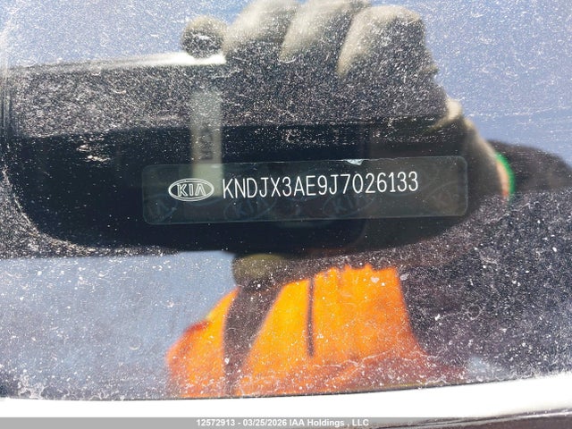 KNDJX3AE9J7026133 KIA Soul Ev Luxury