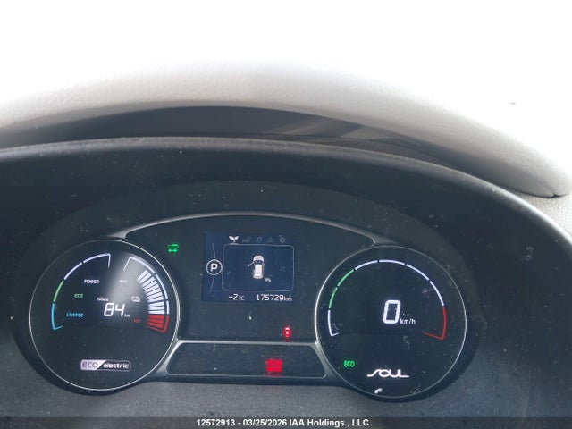 KNDJX3AE9J7026133 KIA Soul Ev Luxury
