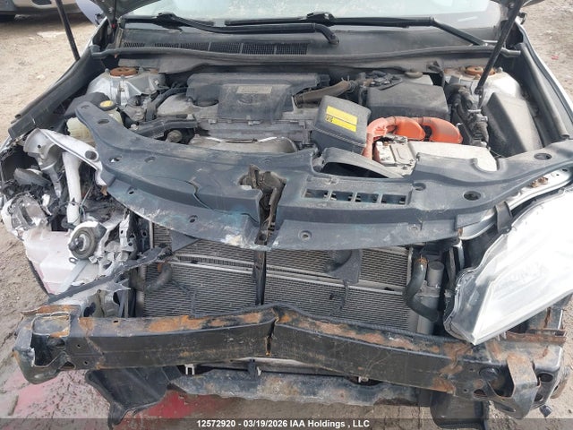 12572920 :رقم المزاد ، 4T1BD1FK3FU143999 vin ، 2015 Toyota Camry Hybrid/le/xle/se مزاد بيع
