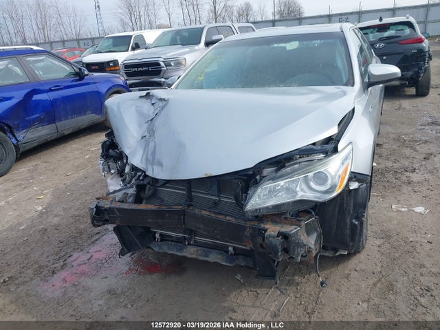 12572920 :رقم المزاد ، 4T1BD1FK3FU143999 vin ، 2015 Toyota Camry Hybrid/le/xle/se مزاد بيع