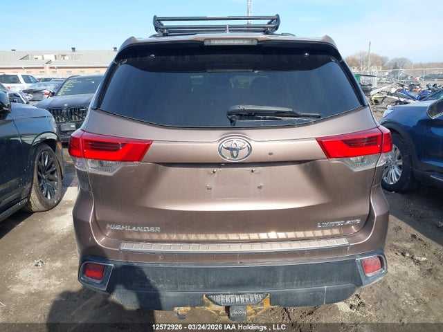Aukcja sprzedaży 2018 Toyota Highlander Limited/ltd Platinum, vin: 5TDDZRFH6JS821692, numer aukcji: 12572926