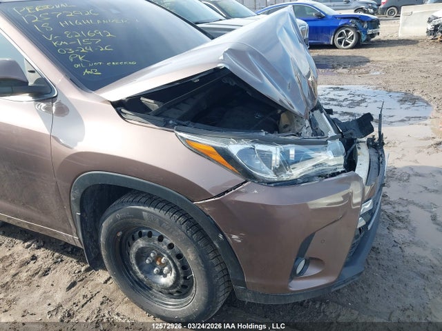 Aukcja sprzedaży 2018 Toyota Highlander Limited/ltd Platinum, vin: 5TDDZRFH6JS821692, numer aukcji: 12572926