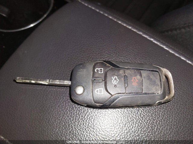 12572929 :رقم المزاد ، 3FA6P0H72ER116773 vin ، 2014 Ford Fusion Se مزاد بيع