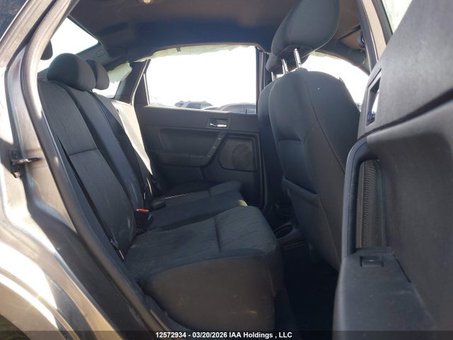 12572934 :رقم المزاد ، 1FAHP3FN3AW194532 vin ، 2010 Ford Focus Se مزاد بيع