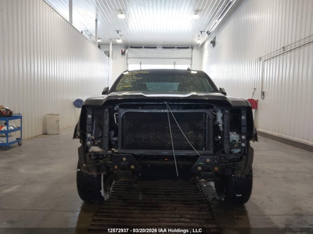 3GTU2MEC7GG123970 GMC Sierra 1500 Sle