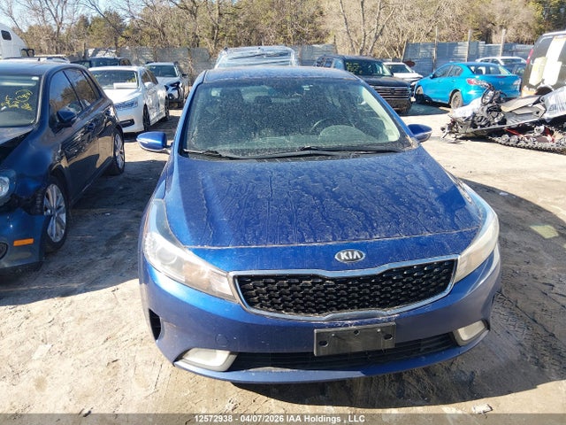 12572938 :رقم المزاد ، 3KPFL4A89HE144730 vin ، 2017 Kia Forte Ex/ex Luxury/ex+ مزاد بيع