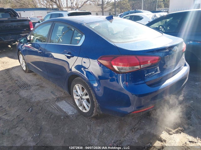 12572938 :رقم المزاد ، 3KPFL4A89HE144730 vin ، 2017 Kia Forte Ex/ex Luxury/ex+ مزاد بيع