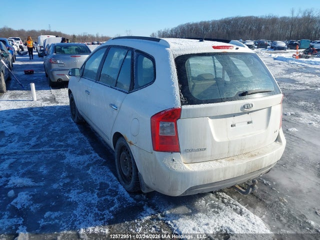 12572951 :رقم المزاد ، KNAFG525977108837 vin ، 2007 Kia Rondo Lx/ex مزاد بيع