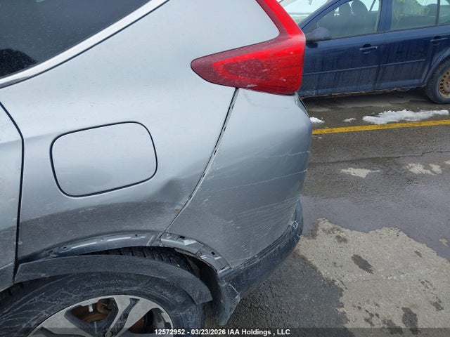 2HKRW2H26JH101216 Honda CR-V LX