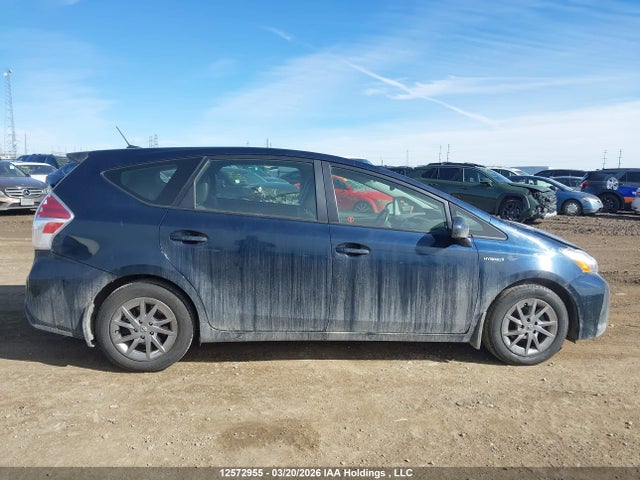 JTDZN3EU0HJ068648 Toyota PRIUS V