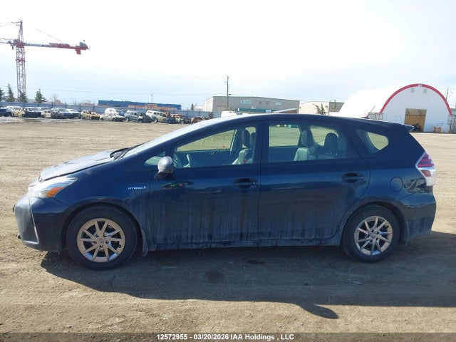 JTDZN3EU0HJ068648 Toyota PRIUS V