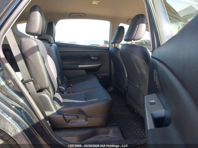 JTDZN3EU0HJ068648 Toyota PRIUS V