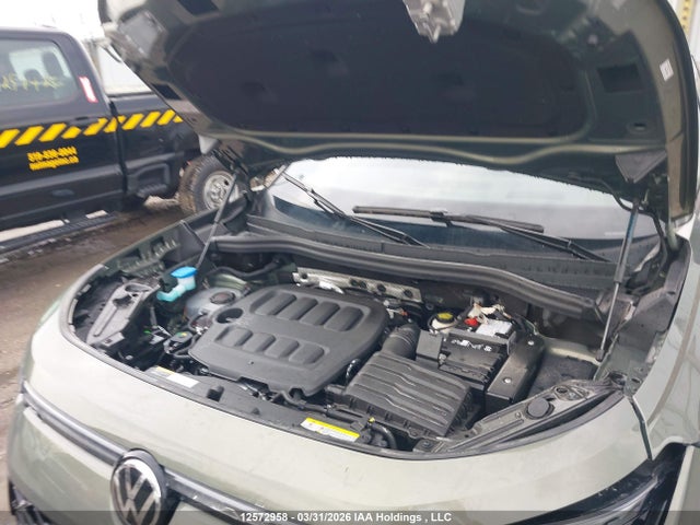 2026 Volkswagen Tiguan Highline Turbo R-line 4motion მანქანა იყიდება აუქციონზე, vin: 3VVUW7RM5TM027194, აუქციონის ნომერი: 12572958